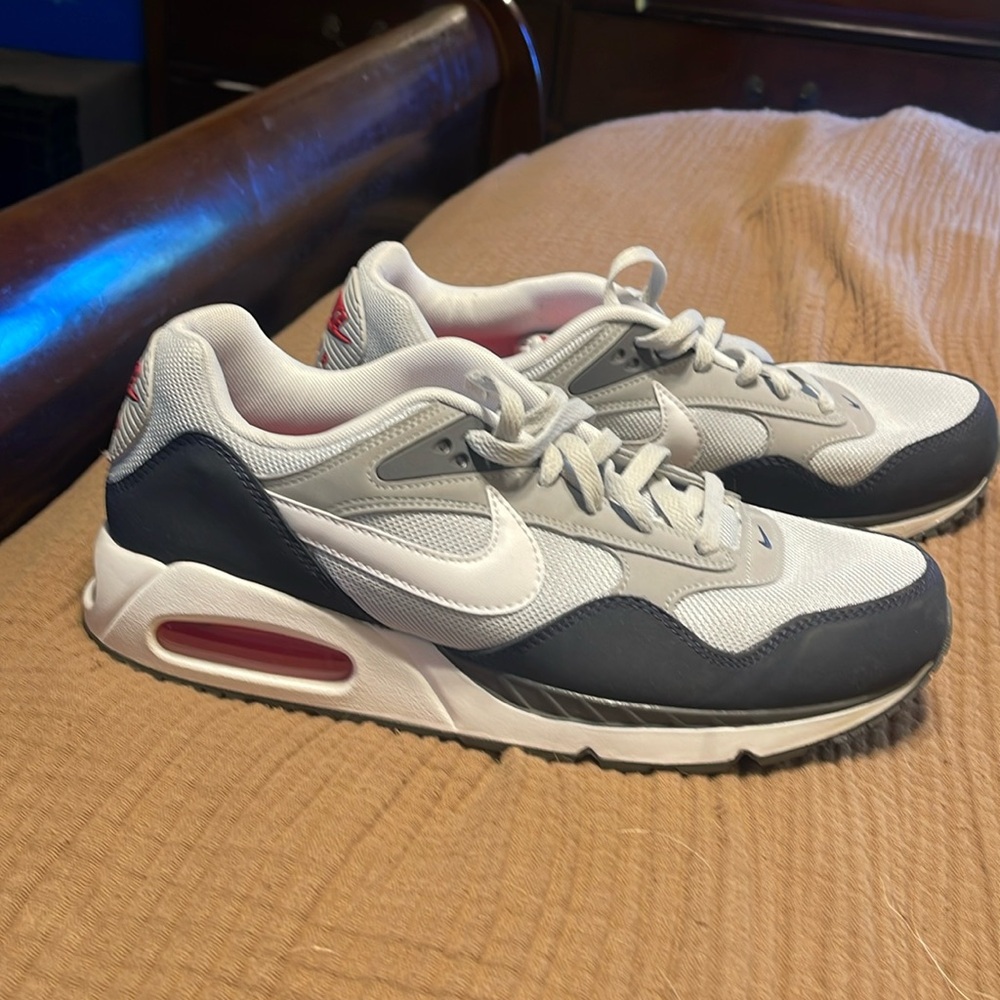 Nike men’s air max